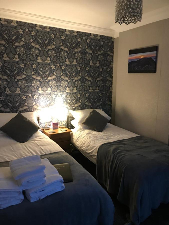 Dale View Bed & Breakfast Holmrook Ngoại thất bức ảnh